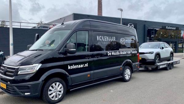 Kolenaar bus met aanhanger - aflevering proefrit op locatie