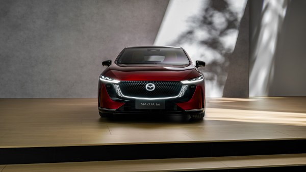 Mazda6e voorkant